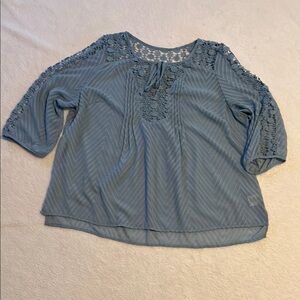 Bila XXL medium blue, Boxy Blouse with 3/4 Sleeves crocheted embellishments